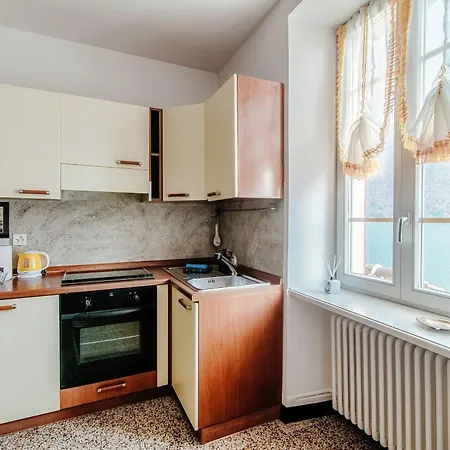 The House By Quokka 360 - View In Gandria Village Апартаменти