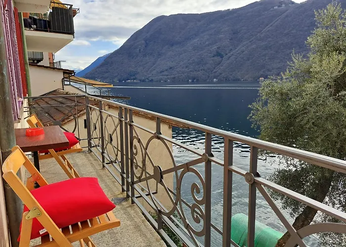 Apartment The House By Quokka 360 - View In Gandria Village *