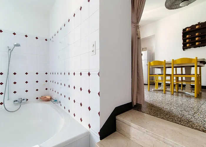 Apartment The House By Quokka 360 - View In Gandria Village Lugano